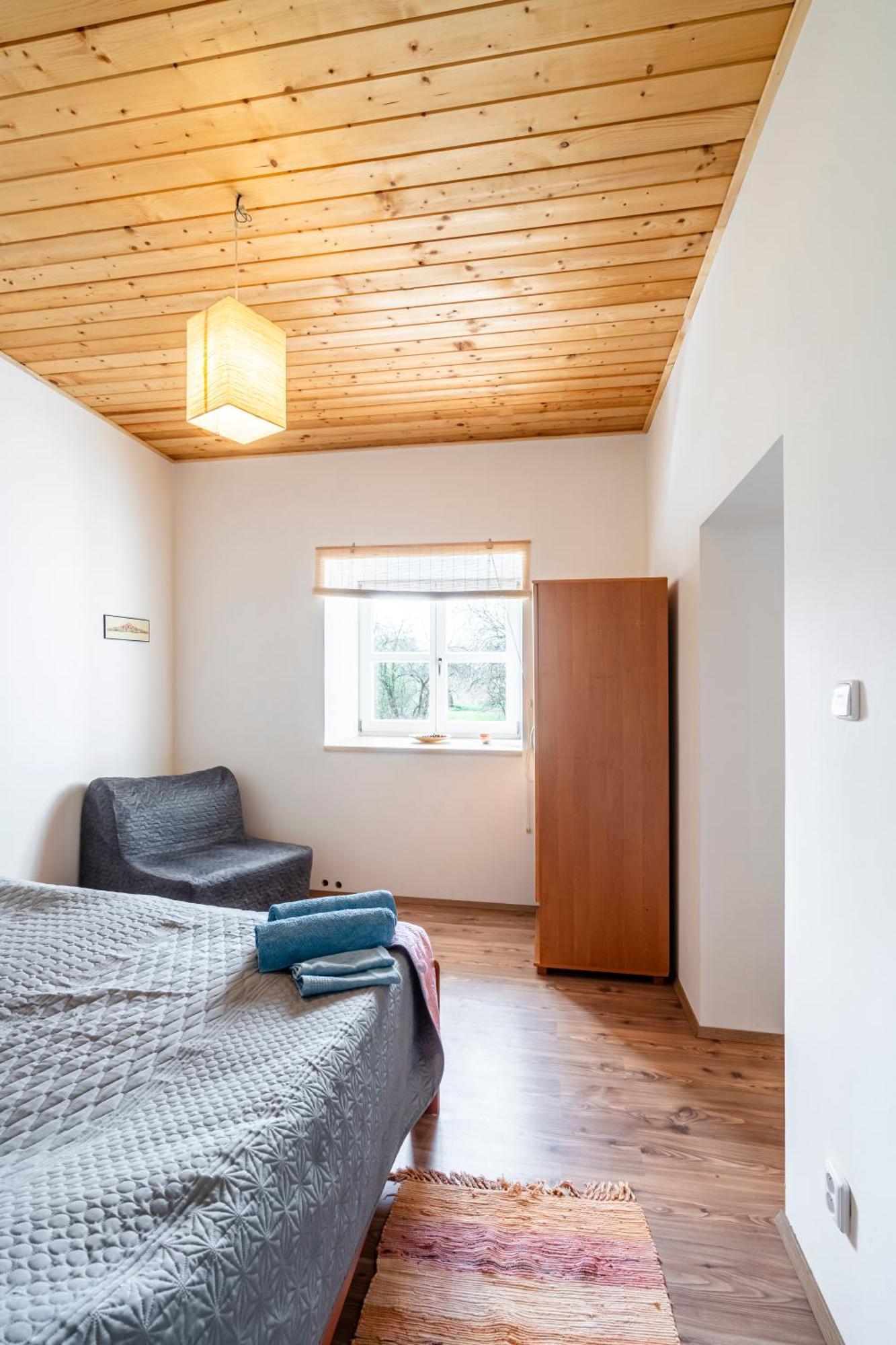 Dvur Dolenec Apartment Rohoznice  Exterior photo