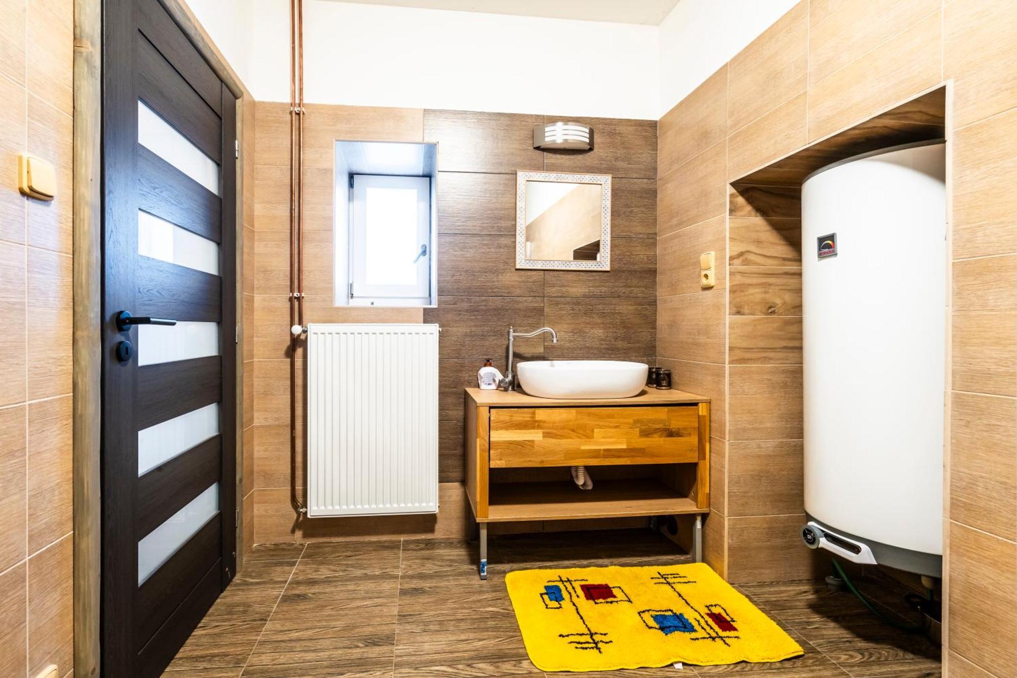 Dvur Dolenec Apartment Rohoznice  Exterior photo